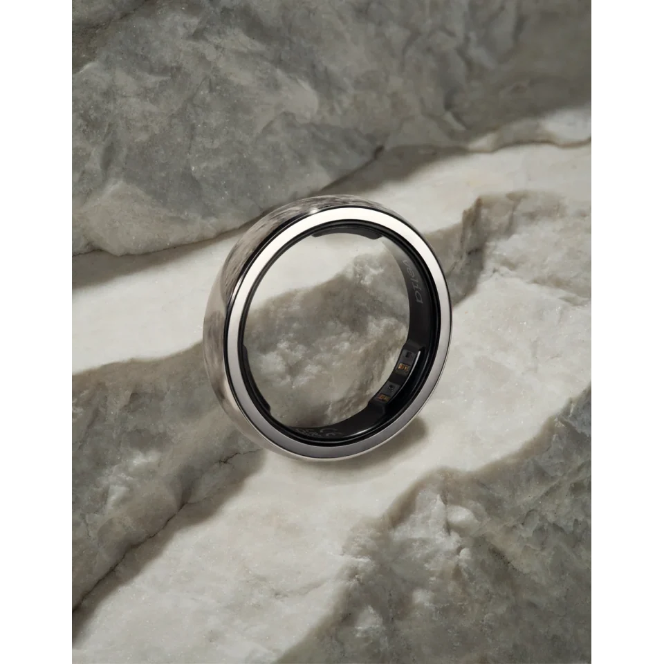 Velia Smart Ring in silver finish